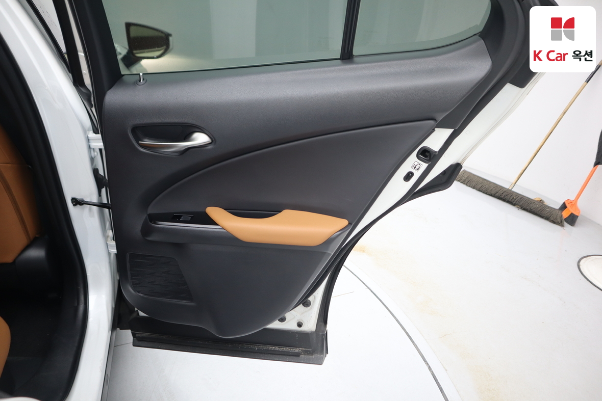 Lexus Other - 32