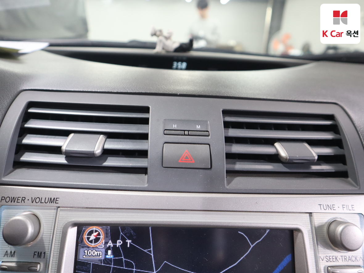 Toyota Camry - 14