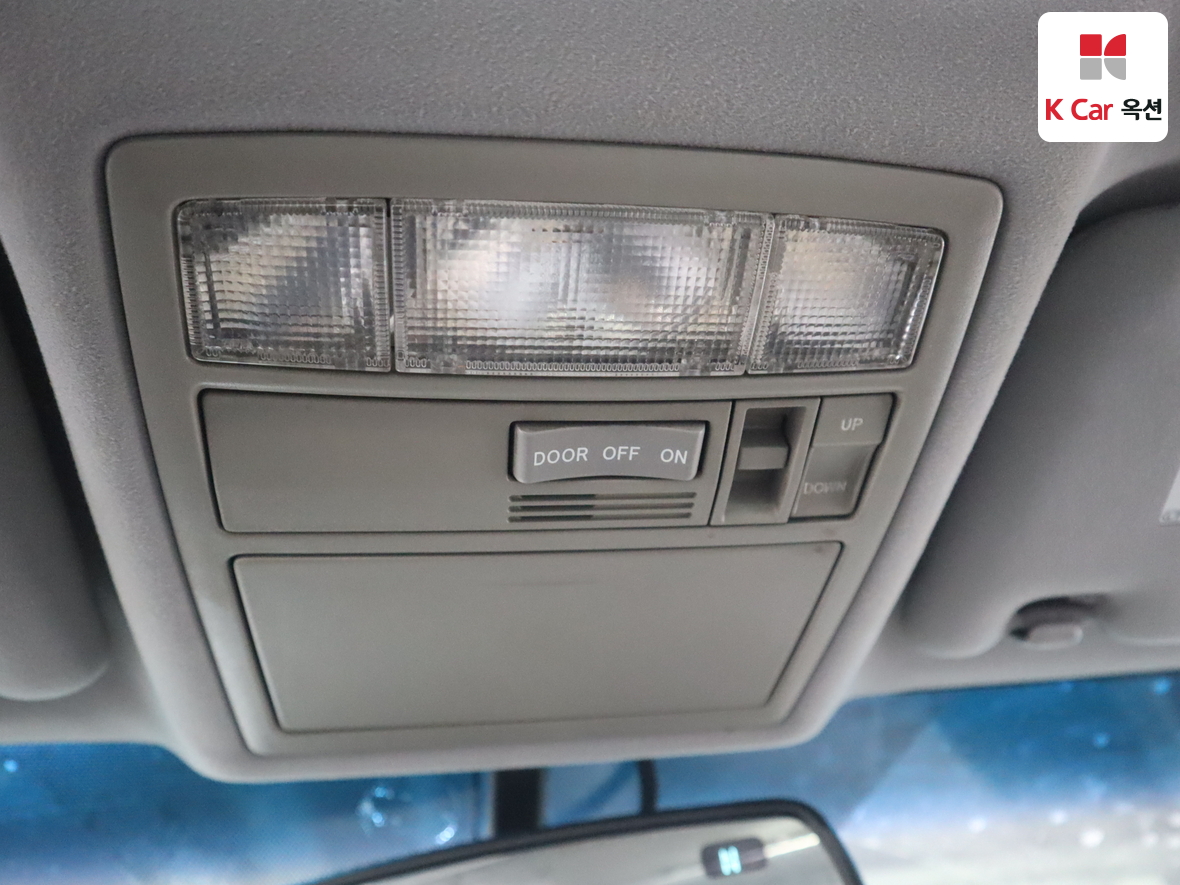 Toyota Camry - 12