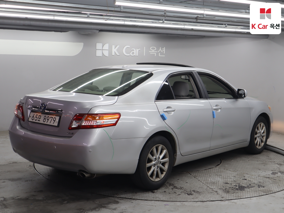 Toyota Camry - 2