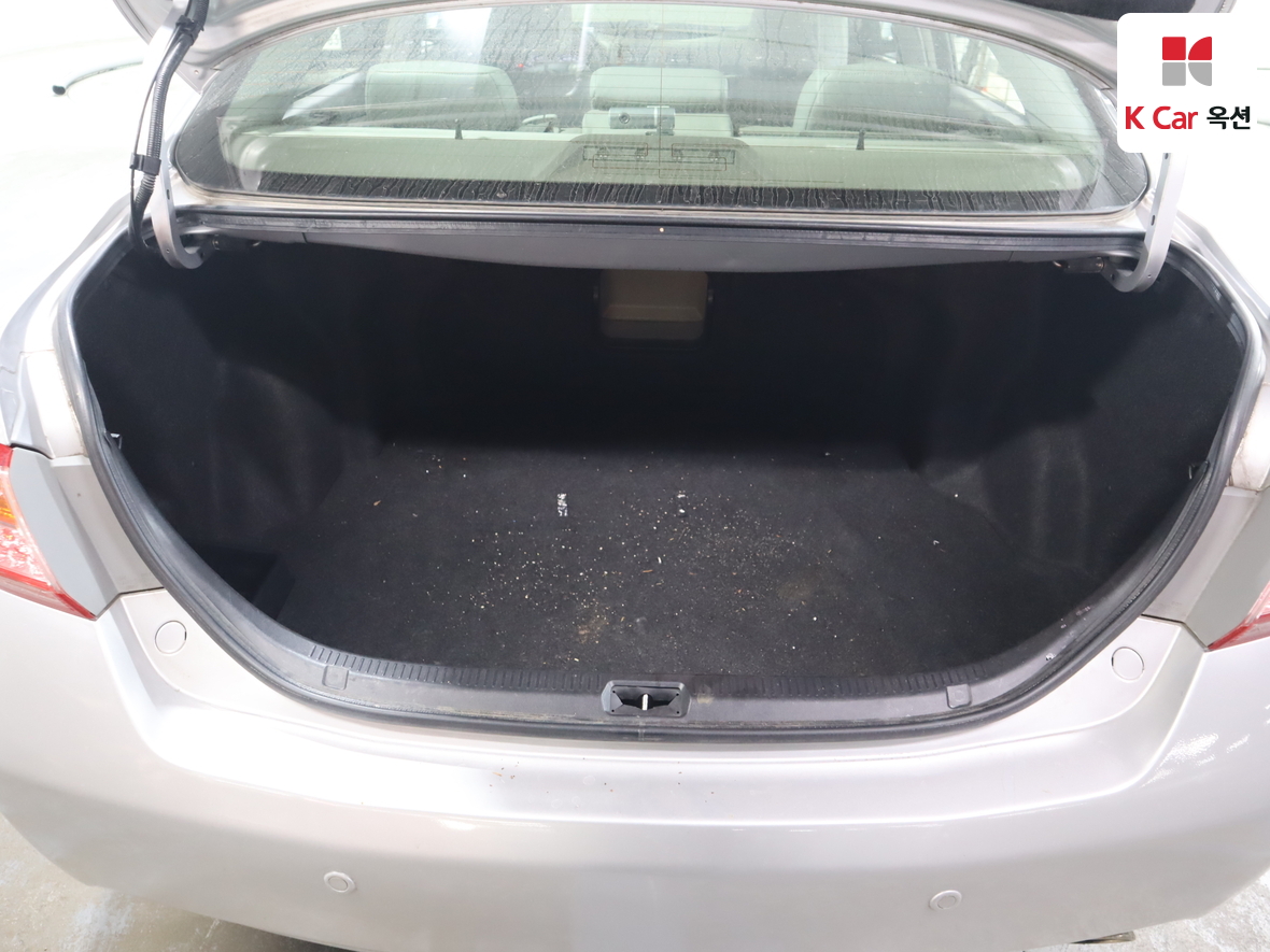 Toyota Camry - 29
