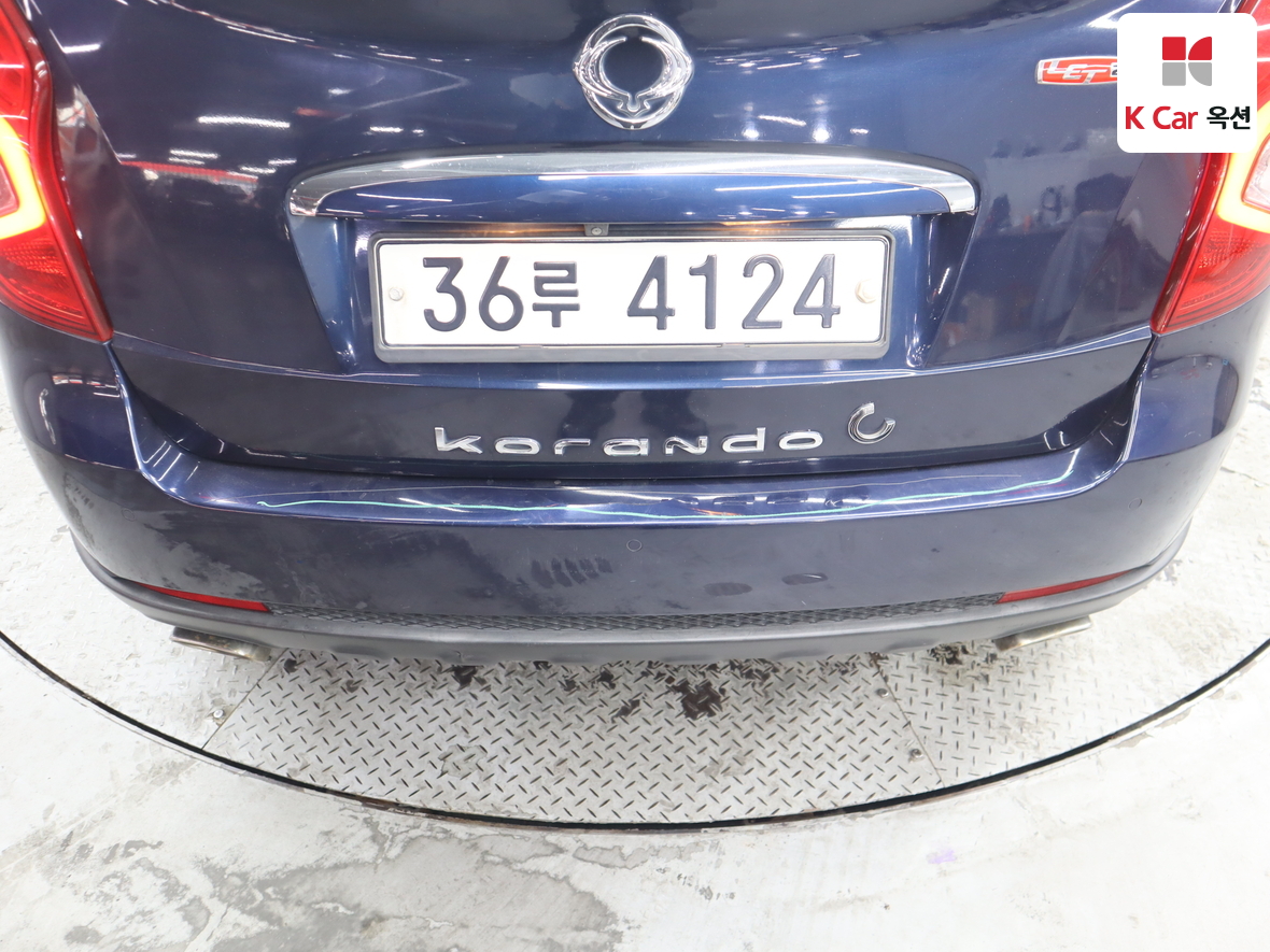 KG Mobility Korando - 44