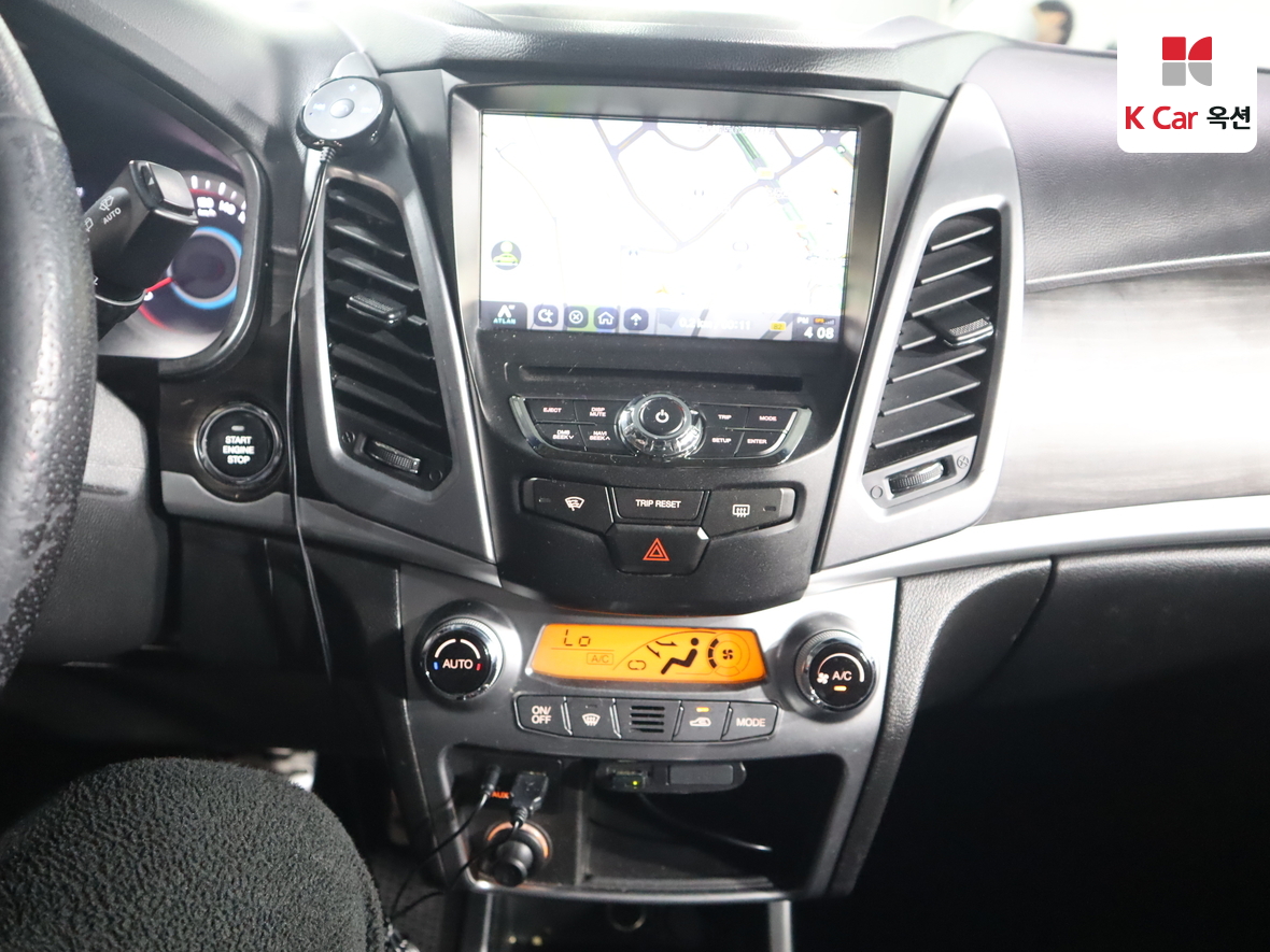 KG Mobility Korando - 6