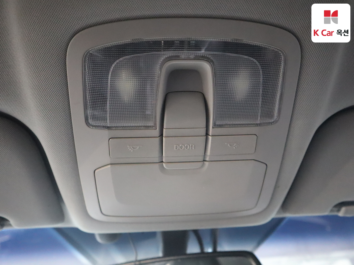 KG Mobility Korando - 12