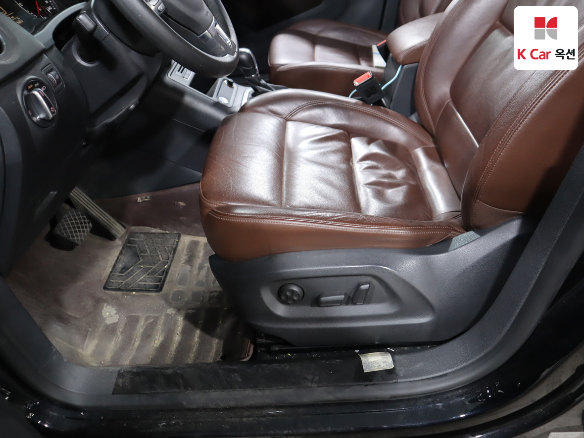 Volkswagen Tiguan - 18