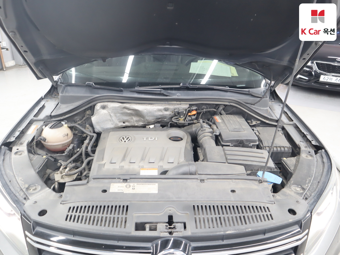 Volkswagen Tiguan - 34