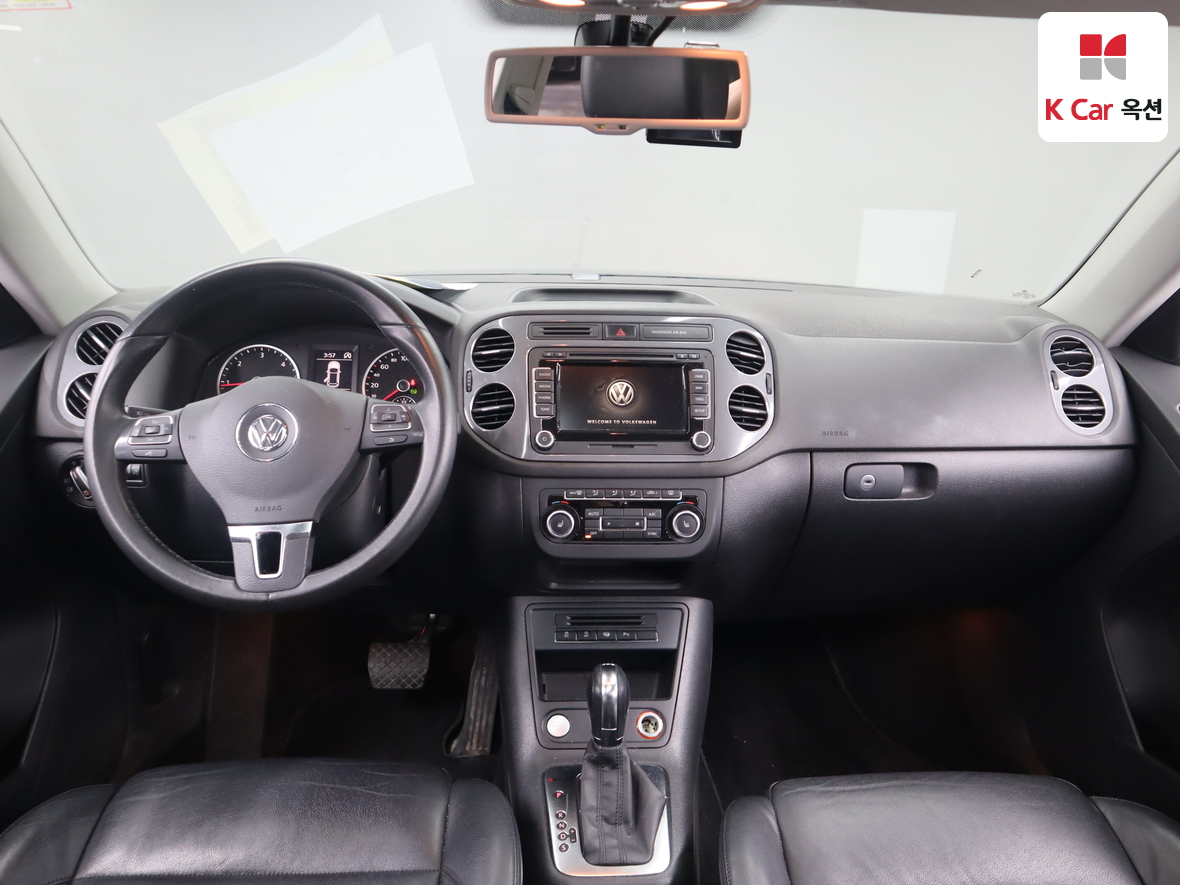 Volkswagen Tiguan - 3
