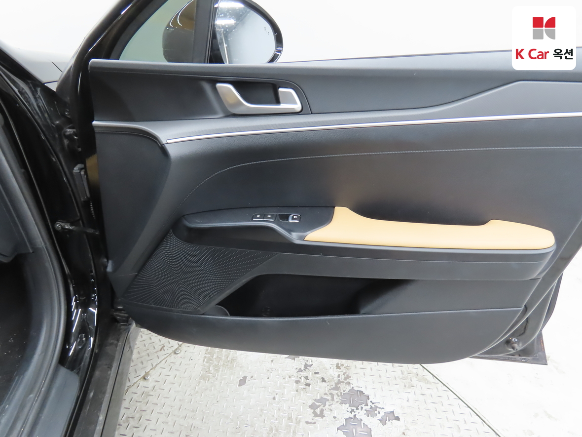 كيا K5 2023 - صورة 28