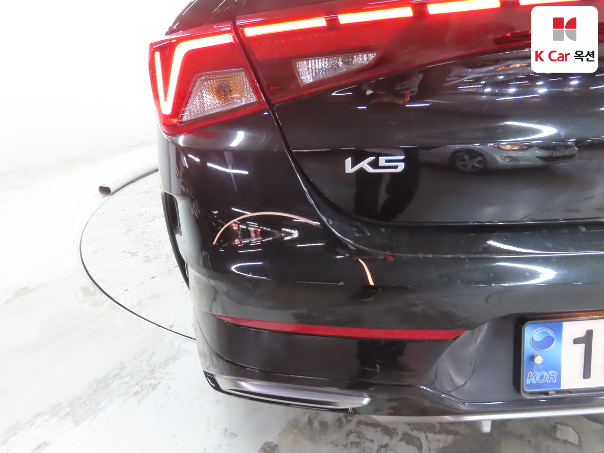 كيا K5 2023 - صورة 38