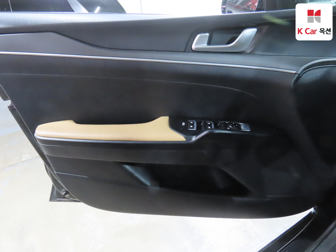 كيا K5 2023 - صورة 8