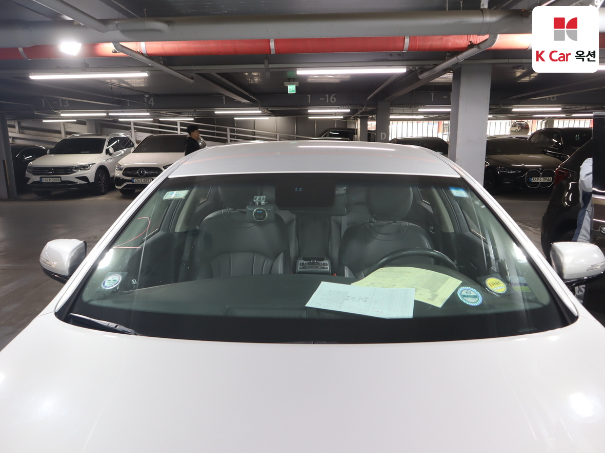 Genesis G80 - 33