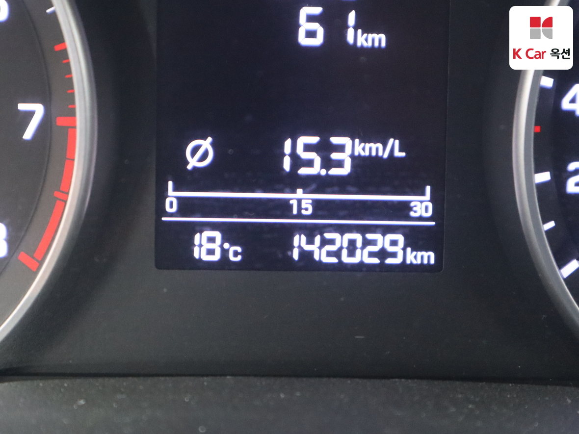 هيونداي إلانترا 2016 - صورة 4