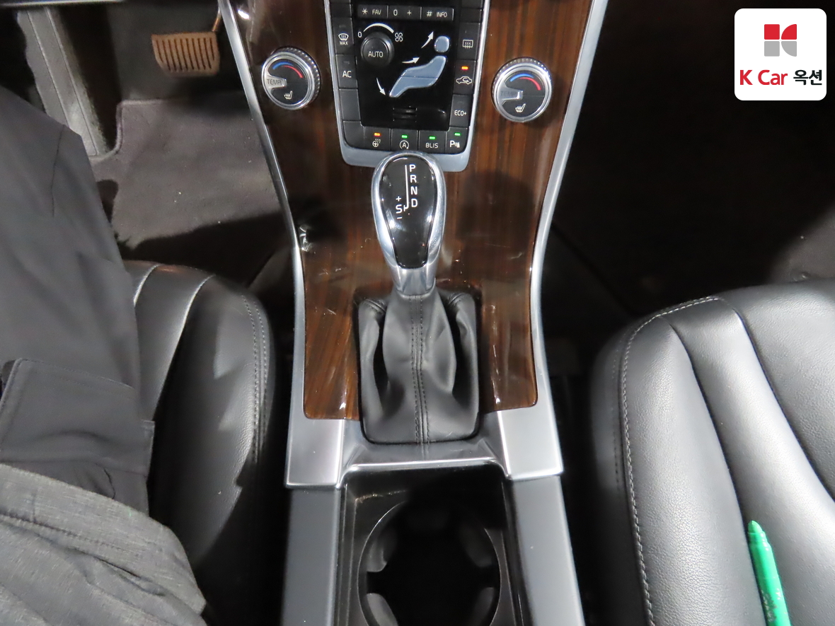VOLVO 볼보 - 16