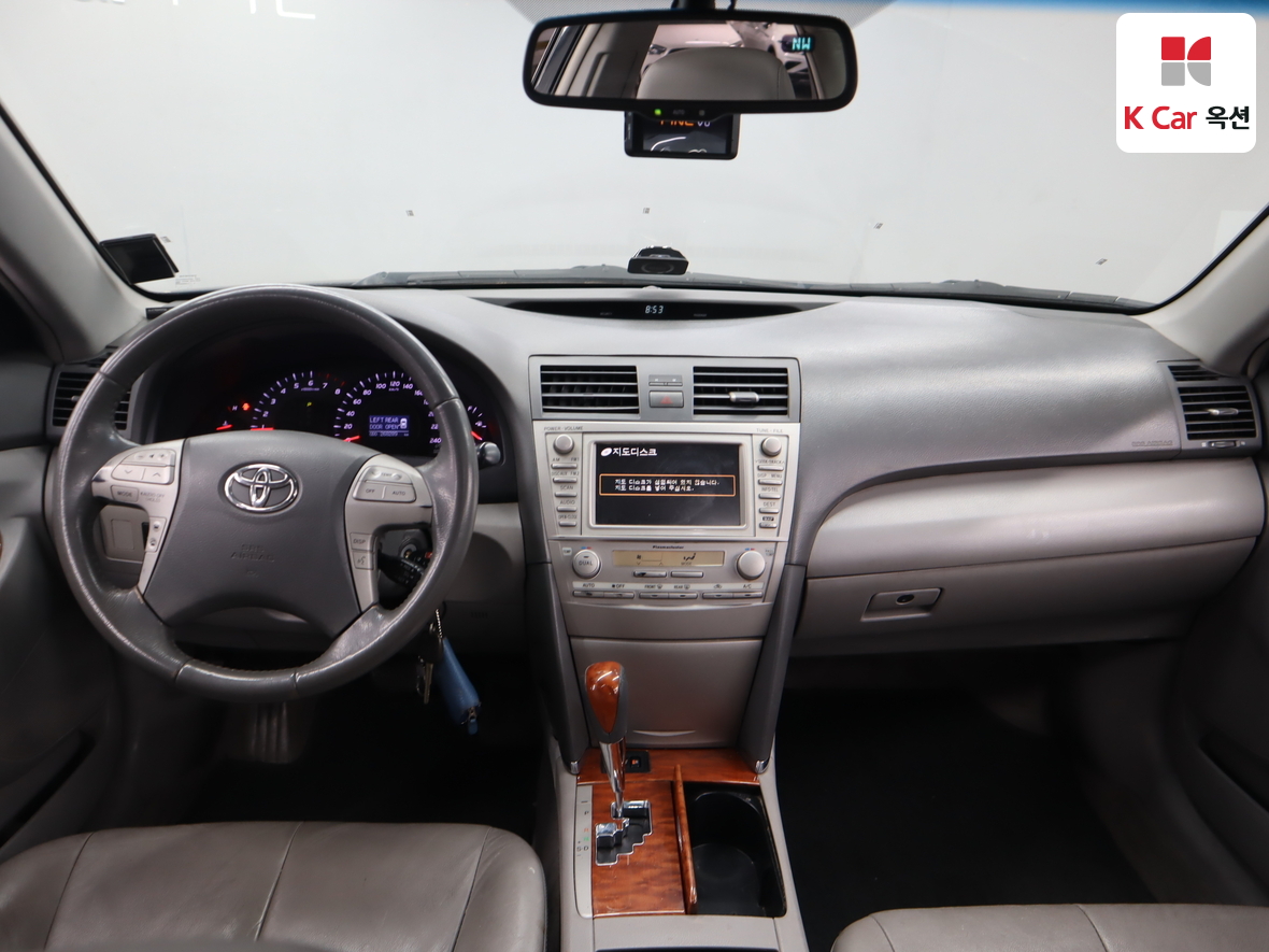 Toyota Camry - 3
