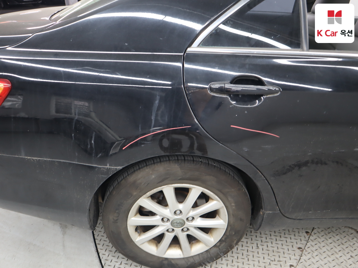 Toyota Camry - 43