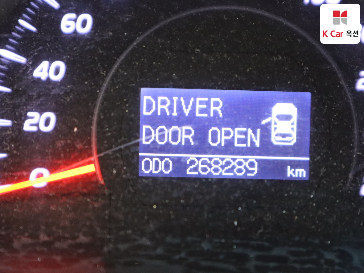 Toyota Camry - 4