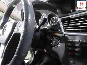 2013 - mercedes-benz e220