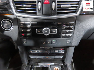 2013 - mercedes-benz e220