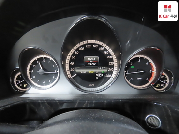 2013 - mercedes-benz e220