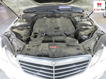 2013 - mercedes-benz e220