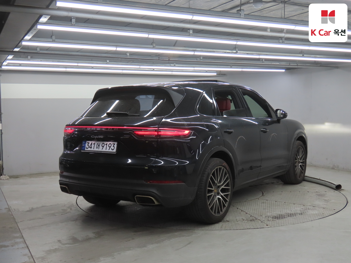PORSCHE 카이엔 - 2