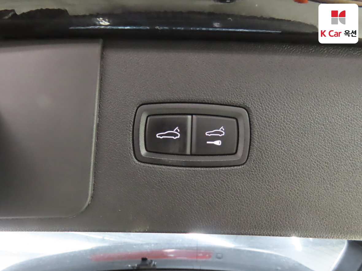 PORSCHE 카이엔 - 28