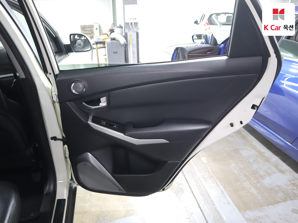 KG Mobility Korando - 29