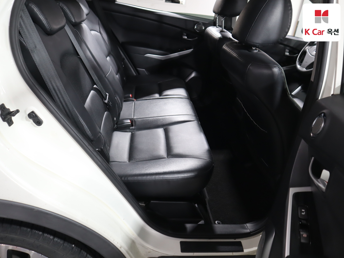KG Mobility Korando - 30