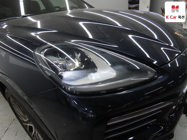 2022 - porsche cayenne
