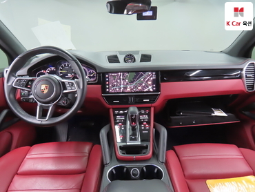 2022 - porsche cayenne