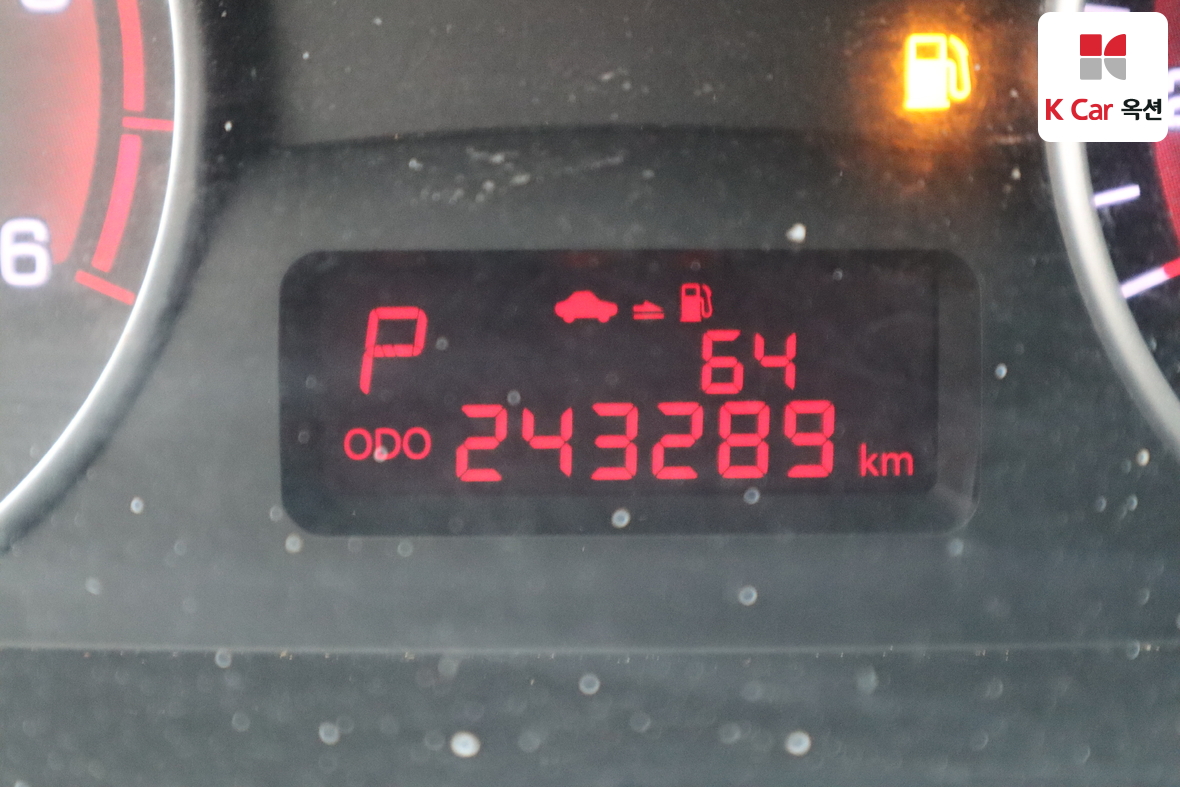 KG Mobility Korando Sports 2012 - Image 4