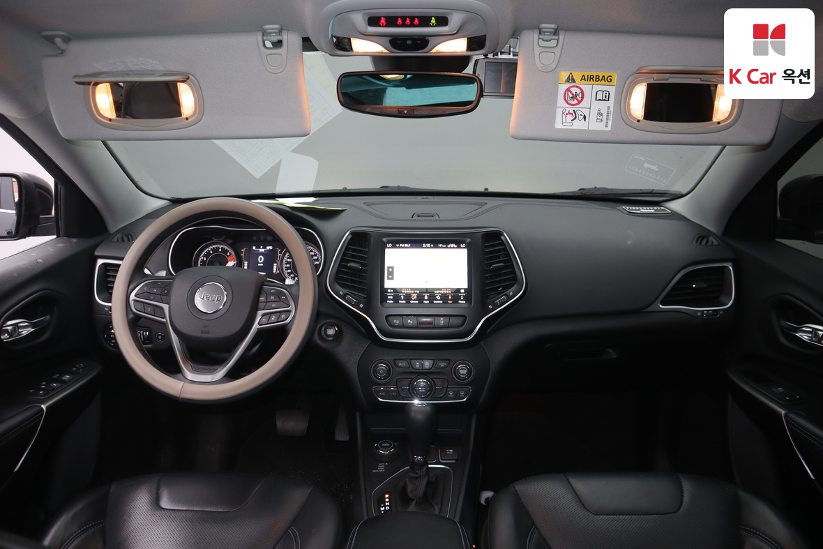 Jeep Cherokee - 3