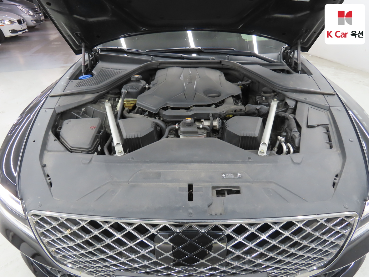 Genesis G80 - 36