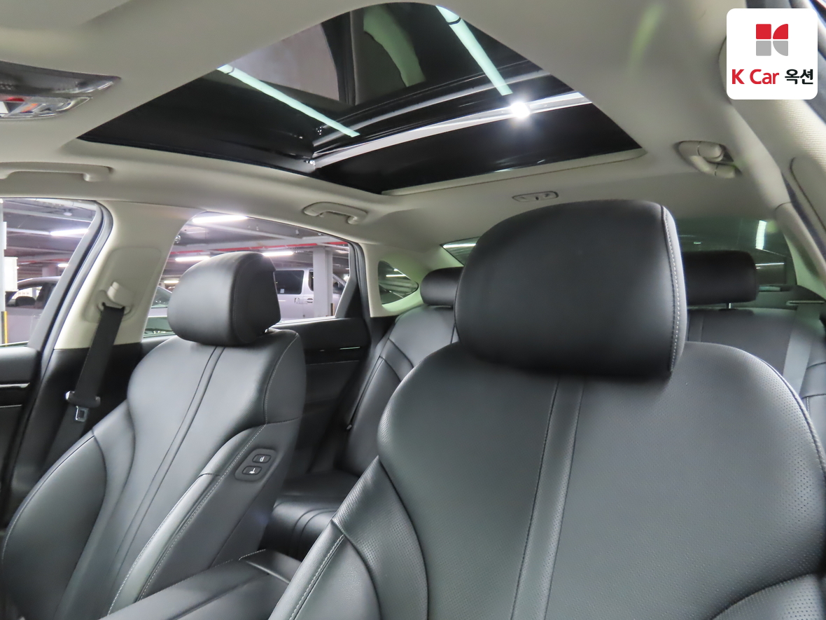 Genesis G80 - 19