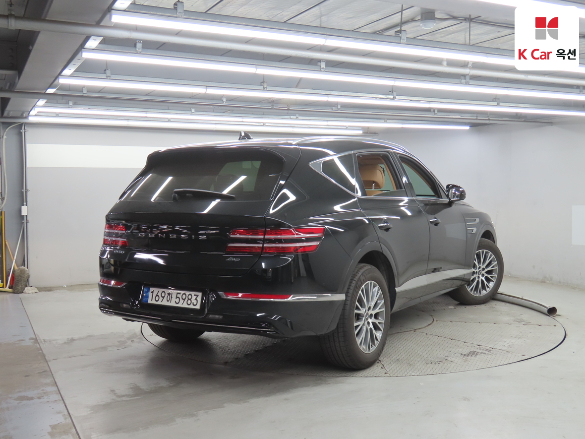 جينيسيس GV80 2022 - صورة 2