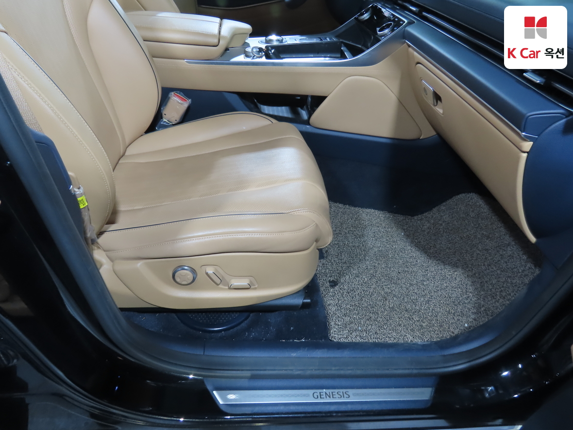 جينيسيس GV80 2022 - صورة 32