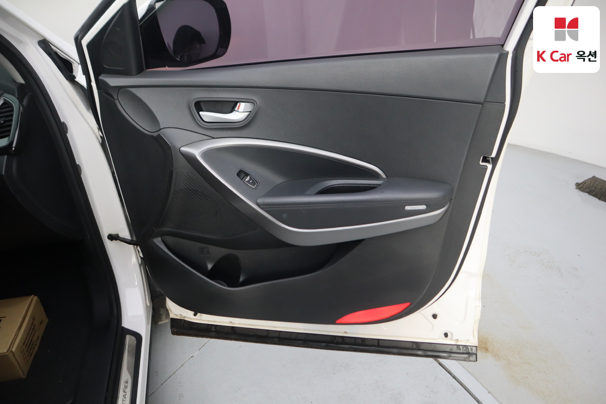 Hyundai Santa Fe 2014 - Image 27