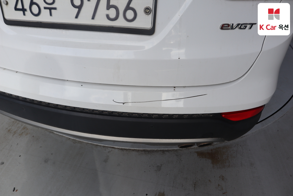 Hyundai Santa Fe 2014 - Image 36