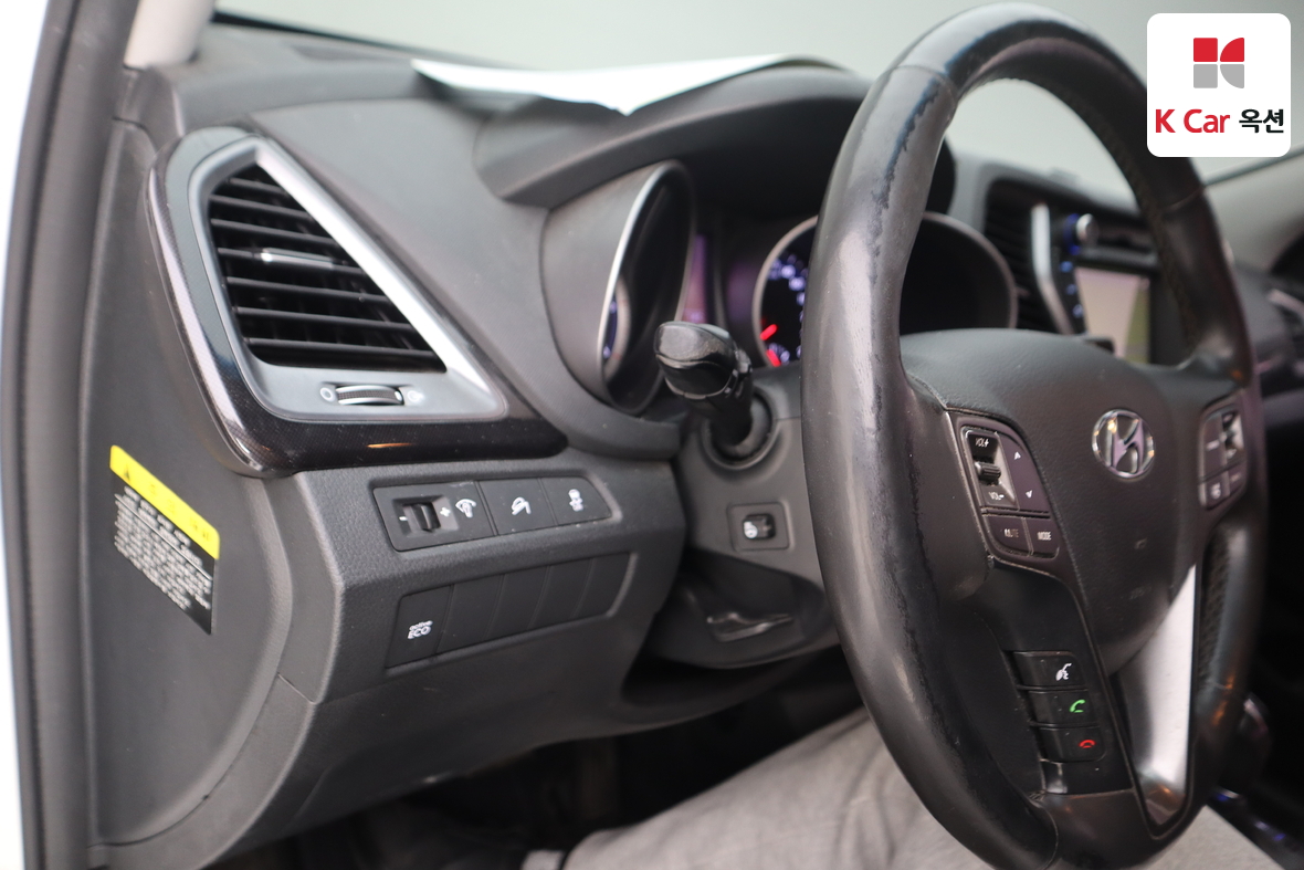 Hyundai Santa Fe 2014 - Image 9