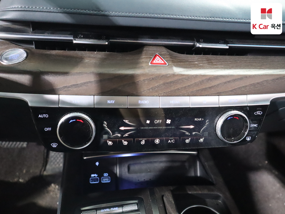 Genesis G80 - 15