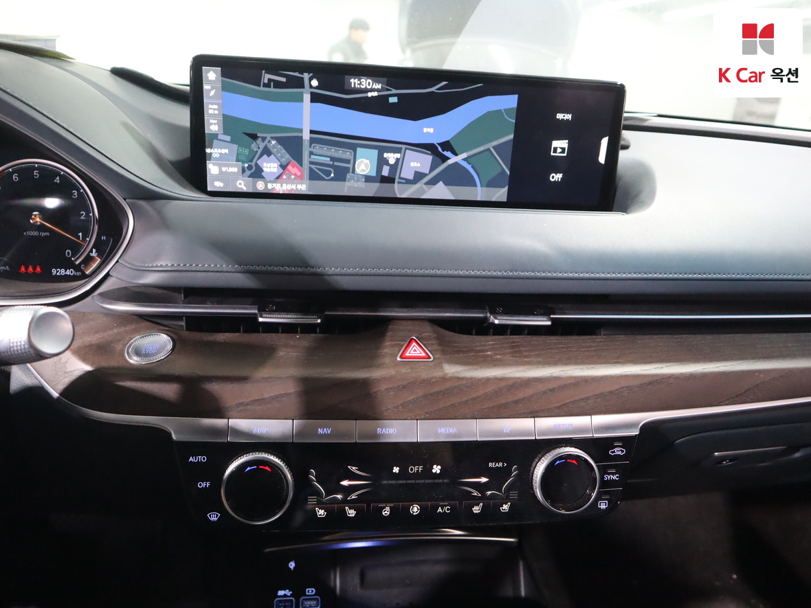 Genesis G80 - 6