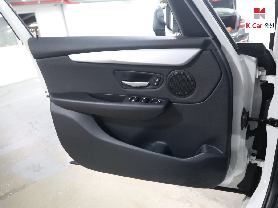 BMW 2 시리즈 - 8