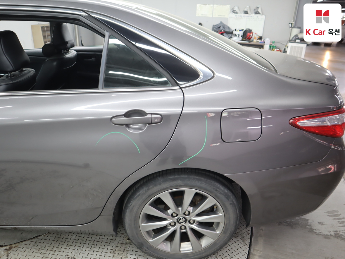 Toyota Camry - 41