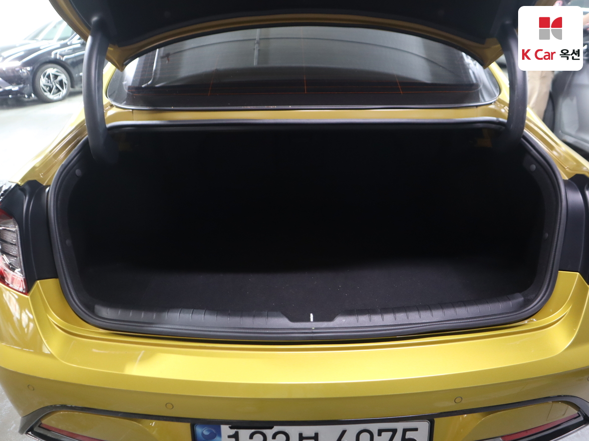 Hyundai Sonata - 28