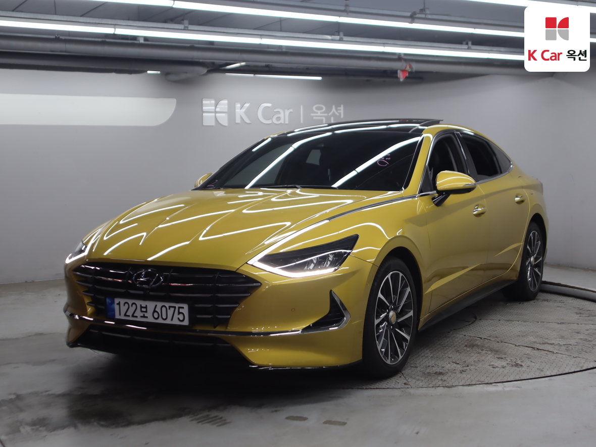 Hyundai Sonata - 1
