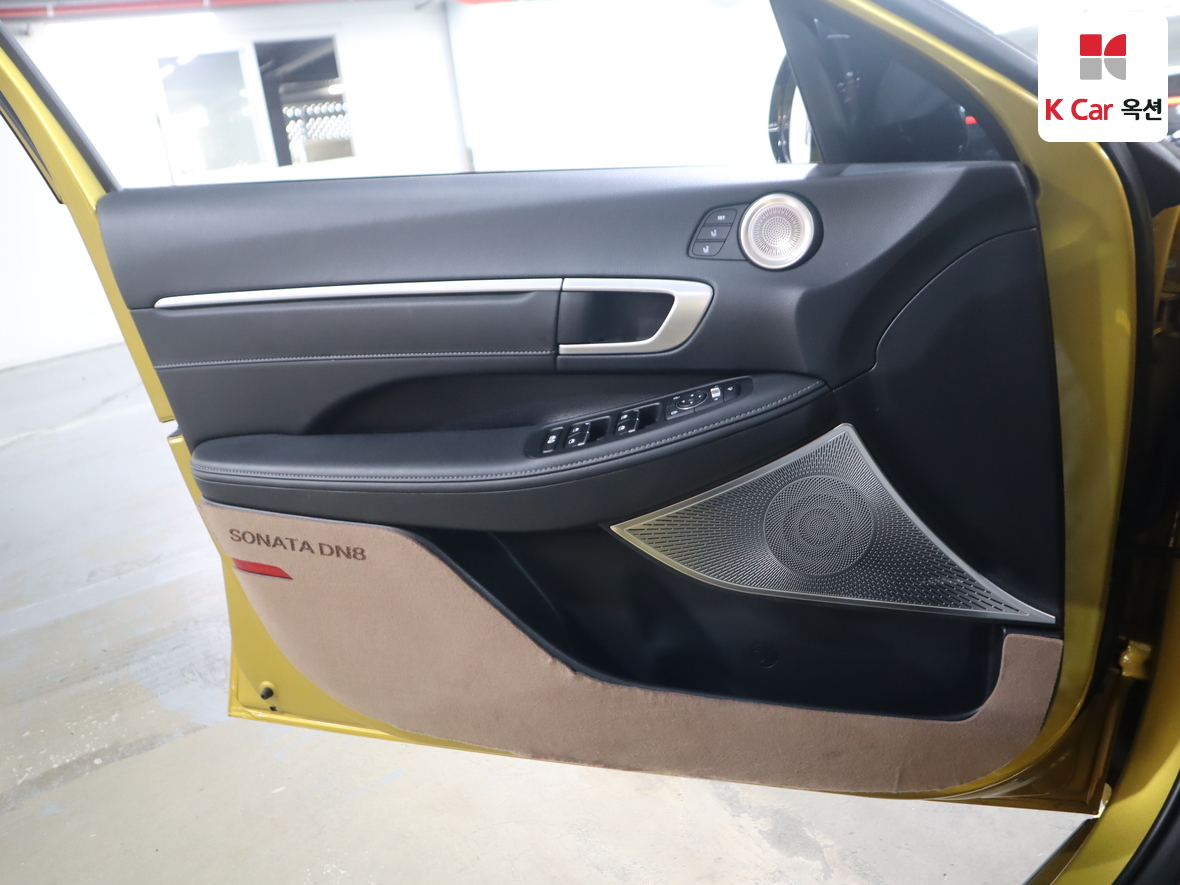 Hyundai Sonata - 8
