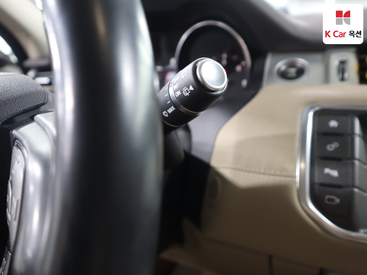 Land Rover Range Rover - 11
