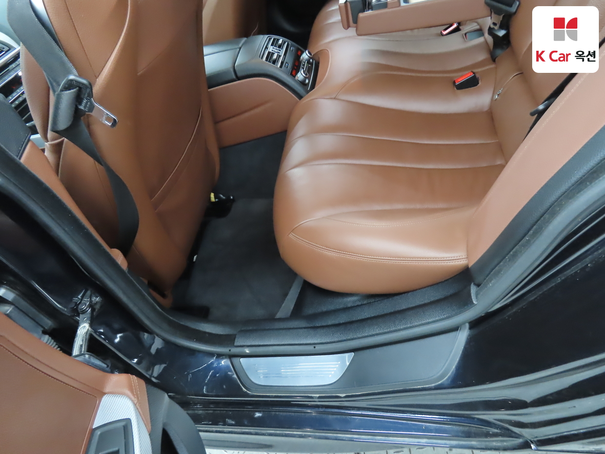 BMW 6 시리즈 - 25