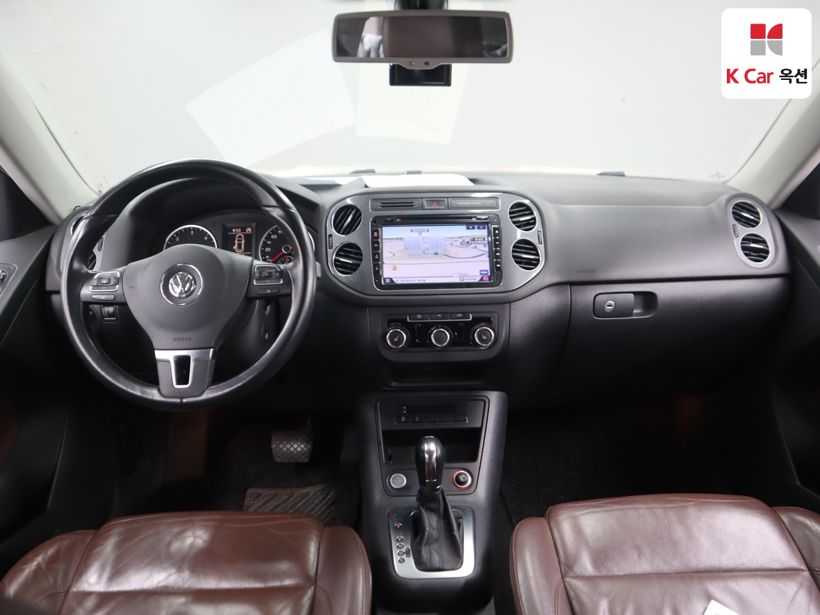 Volkswagen Tiguan - 3