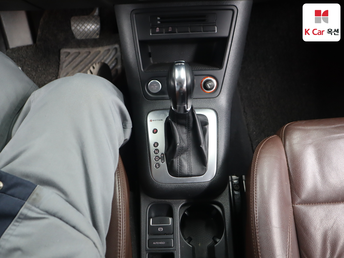 Volkswagen Tiguan - 16